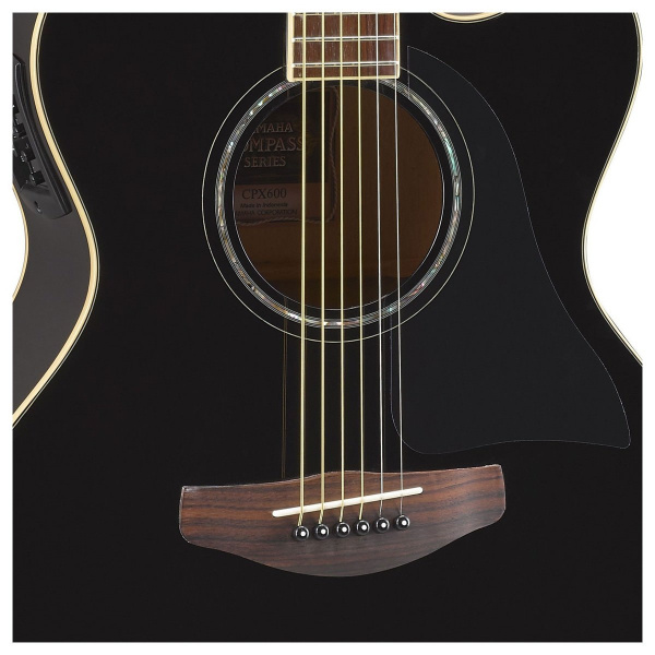 Гитара электроакустическая Yamaha CPX600BL
