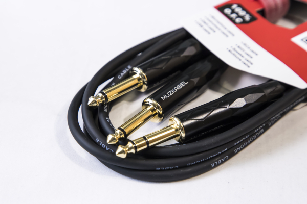 Аудио кабель MUZKABEL SYC061 - 1 метр, JACK (стерео) - 2JACK (моно)