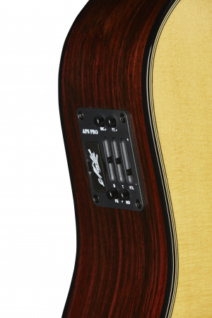 Гитара электроакустическая Maton TE1