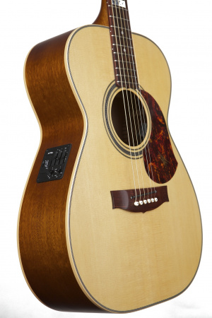 Гитара электроакустическая Maton EBG808TE