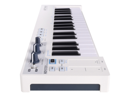 MIDI клавиатура ARTURIA KeyStep WH