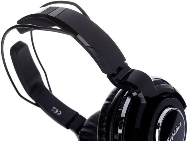 DJ-наушники Superlux HD631
