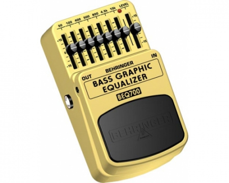 Гитарная басовая педаль BEHRINGER BEQ700